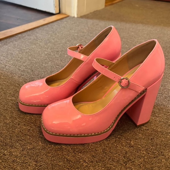 Steve Madden Shoes - Steve Madden Pink Mary Jane Platform Heels